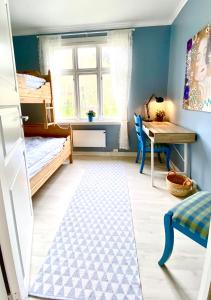 Cama o camas de una habitación en Fjord View Apartment