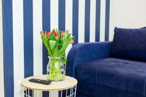 Część wypoczynkowa w obiekcie APARTAMENT 19B BLUE MARINE Poddąbie Basen Odkryty Brodziki Plac Zabaw