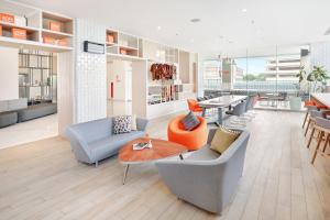 Gallery image of HARRIS Hotel & Conventions Bundaran Satelit Surabaya in Surabaya