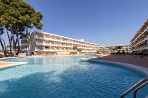 Gallery image of Apartamentos Internacional Arysal in Cambrils