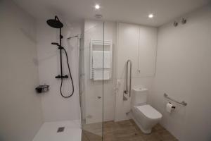 Ένα μπάνιο στο Loft en Zarauz con parking Hator 1