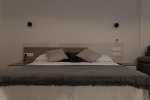 Ένα ή περισσότερα κρεβάτια σε δωμάτιο στο Loft en Zarauz con parking Hator 1 +4 φωτογραφίες