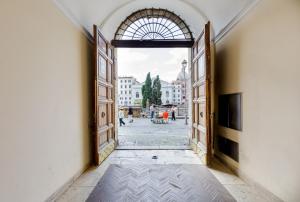 Photo de la galerie de l'établissement Argentina apartment Roof View, à Rome