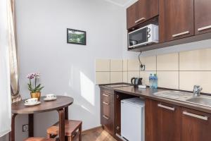 Villa Baltic Dream的厨房或小厨房