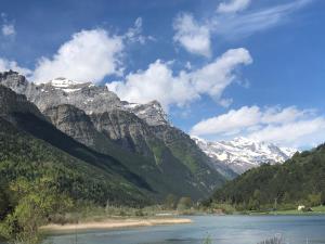 Gambar di galeri bagi Hostal Pirineos Meliz di Bielsa