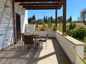 Balkón nebo terasa v ubytování Villa Elia - Tenuta Le Scerze - Salento Homes