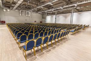 Konferenční prostory v ubytování MDS Hotel Chillan + 37 fotografií