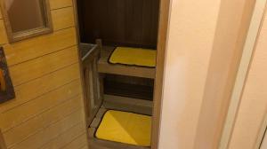 Palanda nebo palandy na pokoji v ubytování Restay Utsunomiya (Adult Only)