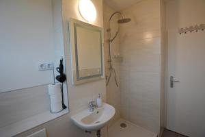 Ένα μπάνιο στο Appartement Wildkamp +2 φωτογραφίες