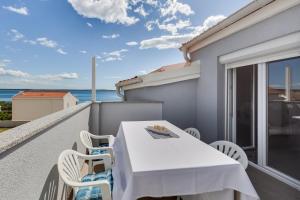 Balkón nebo terasa v ubytování APARTMENT LanaTea ***SEA VIEW***