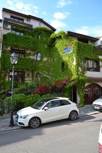 Gallery image of Family Hotel More in Sozopol