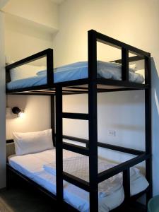 Notting Hill B&B 객실 침대