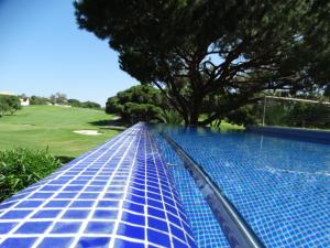 Gallery image of Apartamento com 3 quartos e piscina in Vale do Lobo