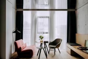 Posedenie v ubytovaní Nobu Hotel Warsaw