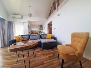 Posedenie v ubytovaní Apartamenty Złoty Widok