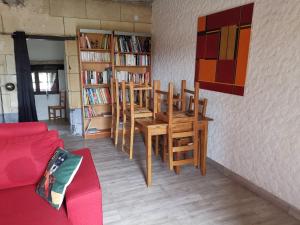 Knihovna v penzionu + 37 fotografií