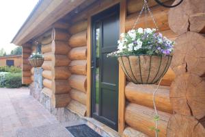Hoone, kus villa asub