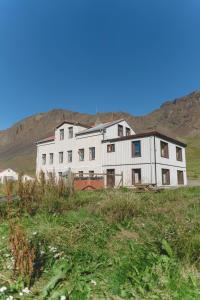 Gallery image of Hvammur 2 Guesthouse in Blönduós