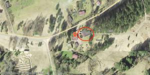 Loodusmaastik villa lähedal