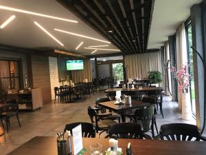 ห้องอาหารหรือที่รับประทานอาหารของ Restaurace a Penzion U Klásků