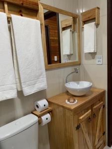 Et badeværelse på Rancho Sossego da Serra