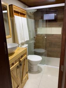 Et badeværelse på Rancho Sossego da Serra