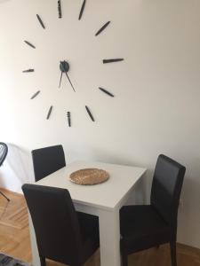 Galeriebild der Unterkunft MKA suite in Kragujevac