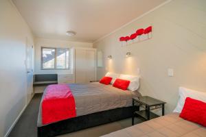 Gallery image of The Oceanside Motel in Whitianga