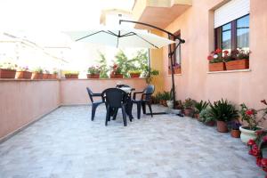 Afbeelding uit fotogalerij van Casa Sidore&Olga affitti brevi in Urzulei +16 foto's