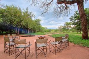 Zahrada ubytování Mvuradona Safari Lodge