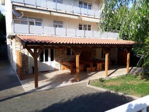 Budova, kde se apartmán nachází
