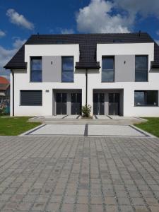 Budova, v ktorej sa apartmán nachádza