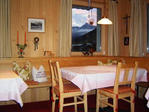 Fotografia z galérie ubytovania Pension Waldhof v destinácii Lech am Arlberg