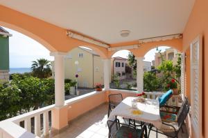 En balkon eller terrasse på Villa Ana