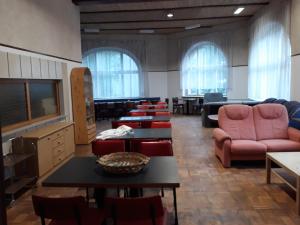 Posezení v ubytování LINDENHOF WALDHEIM