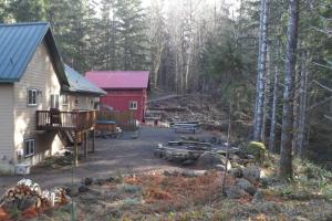 Gallery image of Mountainside Chalet - Tiny Home in Packwood