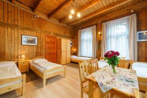 Posteľ alebo postele v izbe v ubytovaní Apartament 3a