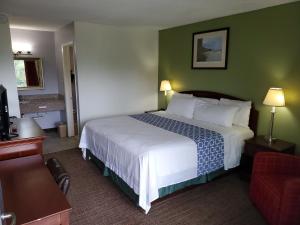 Gallery image of Econo Inn - Ormond Beach in Ormond Beach +19 photos