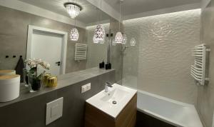 Imagen de la galería de Gdynia Apartament Paderewskiego, en Gdynia