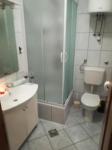Koupelna v ubytování Apartment Nela