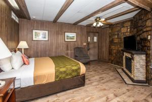 Gallery image of Chalet Inn in Gatlinburg