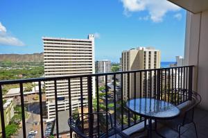 Gallery image of Waikiki Banyan 1909 Amazing Views and Just Steps to the Beach in Honolulu