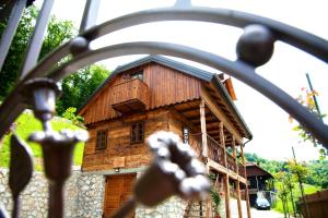 Budova, v ktorej sa vila nachádza