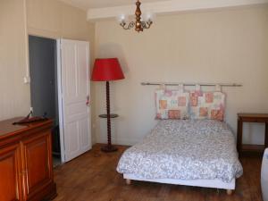 Afbeelding uit fotogalerij van La mémée du Saillant in Voutezac