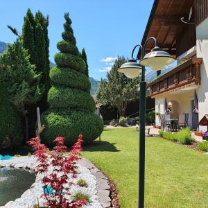 Afbeelding uit fotogalerij van Appartements Dollnig in Flattach