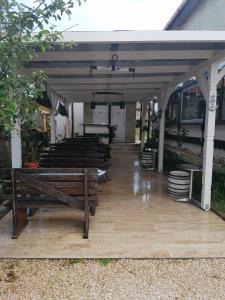 Patio nebo venkovní prostory v ubytování La Doi Pasi De Mare
