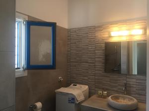 A bathroom at Cycladic houses in rural surrounding
