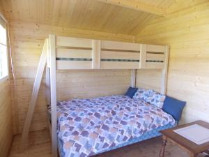 Postel nebo postele na pokoji v ubytování Kastani Camping
