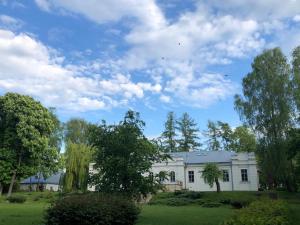 Ogród w obiekcie Zamość Dwór Udrycze