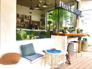 安吉 小森林 Little Forest Anji餐厅或其他用餐的地方